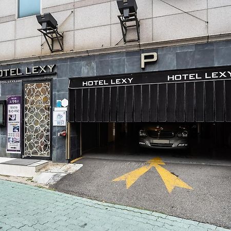 Guri Lexy Hotel Ngoại thất bức ảnh