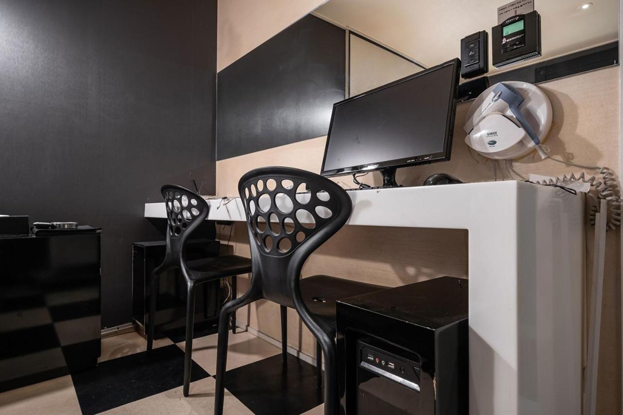 Guri Lexy Hotel Ngoại thất bức ảnh
