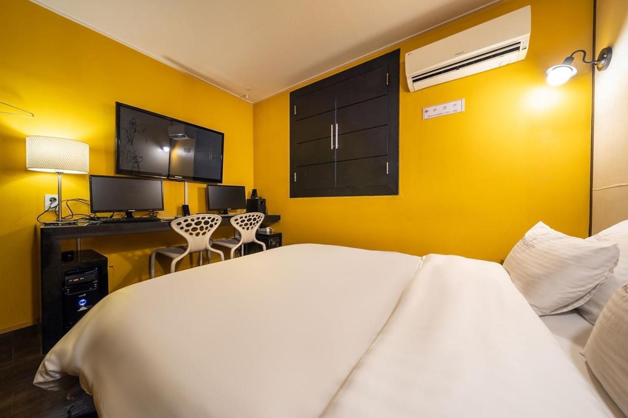 Guri Lexy Hotel Ngoại thất bức ảnh