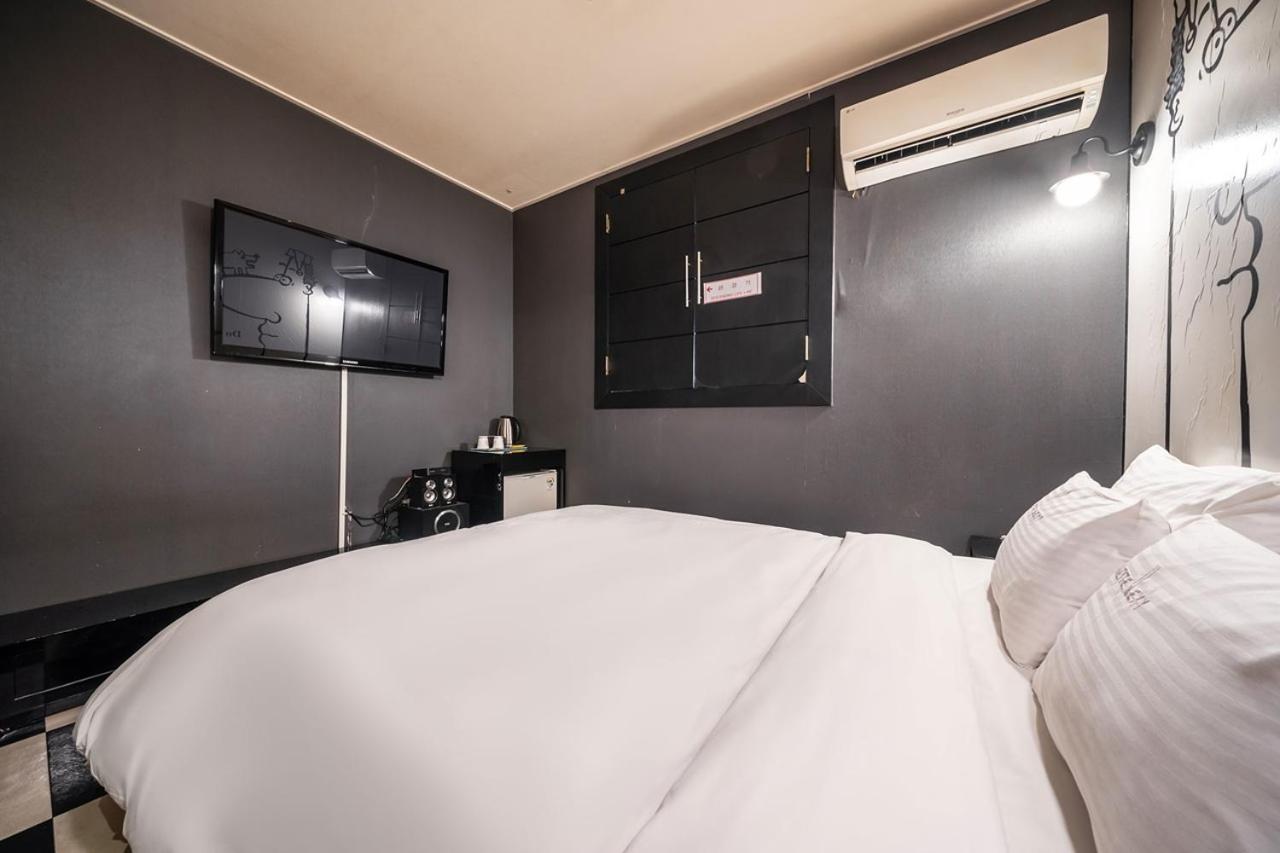 Guri Lexy Hotel Ngoại thất bức ảnh